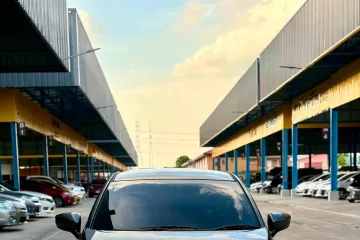 Mazda 2 1.3 High Connect 2018 (Top Grade, Red Interior, Low Mileage) image 2