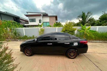 Toyota Yaris ATIV 1.2 S 2019 Black more images