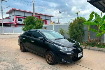 Toyota Yaris ATIV 1.2 S 2019 Black image 2