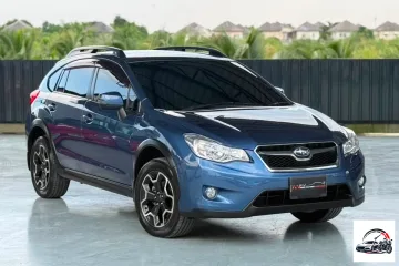 2015 SUBARU XV 2.0i-P AT AWD Blue image 1