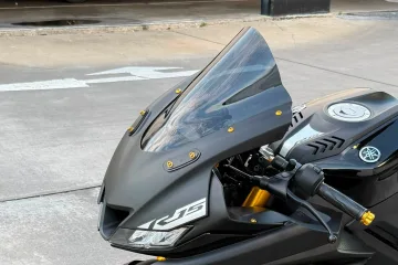 2021 YAMAHA R15 V3 Black image 4