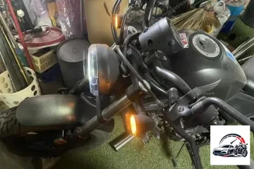 2022 Honda Rebel 300 Black Top Box Included image 3